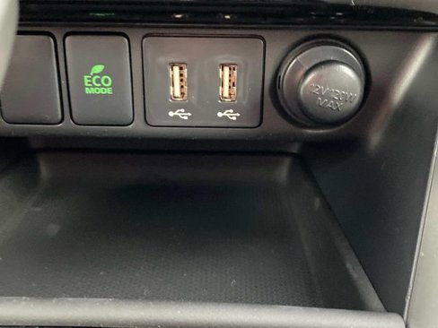 New 2024 Mitsubishi Eclipse Cross LE image 15