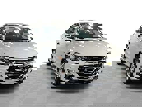 Certified 2020 Chevrolet Malibu LS w/ Driver Confidence Package II image 1