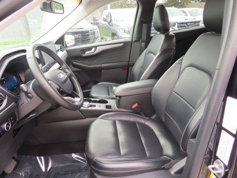 Used 2024 Ford Escape Platinum image 21