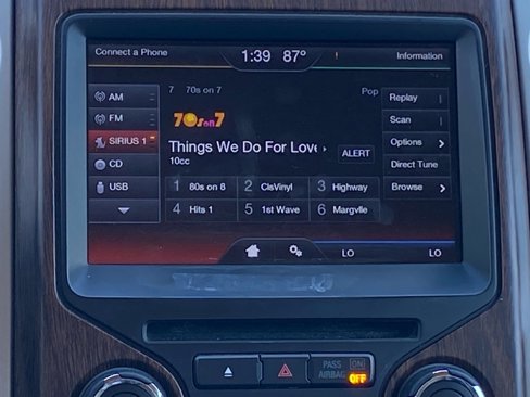 Used 2013 Ford F150 Lariat w/ Lariat Chrome Pkg image 12