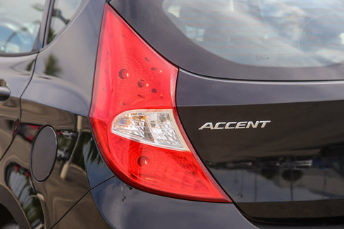 Used 2017 Hyundai Accent SE image 8