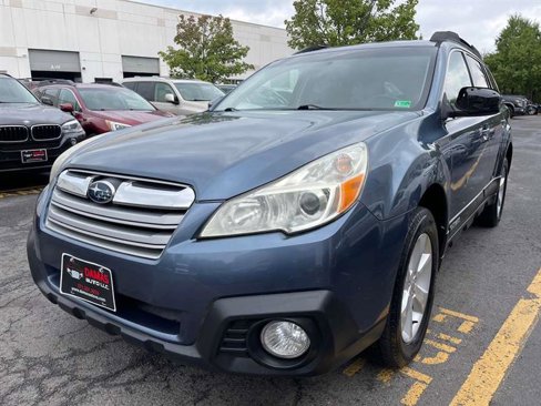 Used 2013 Subaru Outback 2.5i Premium w/ All-Weather Pkg image 3