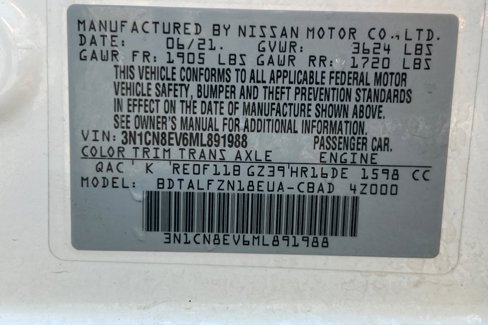 Used 2021 Nissan Versa SV image 27