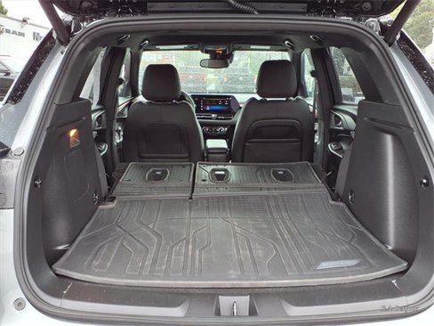 Used 2025 Chevrolet TrailBlazer RS w/ Convenience Package image 26