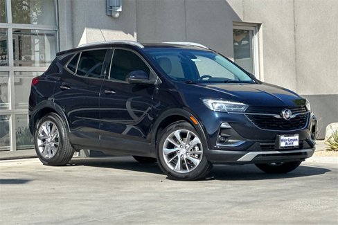 Used 2020 Buick Encore GX Essence w/ Experience Buick Package image 2
