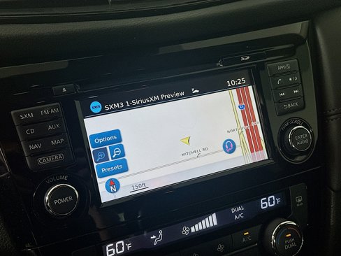 Used 2017 Nissan Rogue SL image 21