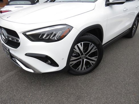 Certified 2025 Mercedes-Benz GLA 250 4MATIC image 24