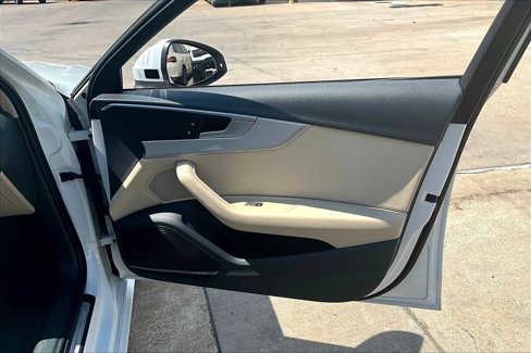 Used 2018 Audi A4 2.0T Premium Plus image 22