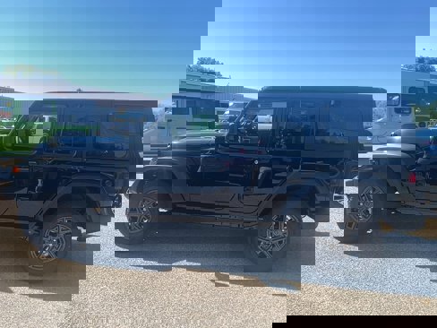 New 2025 Jeep Wrangler Unlimited Sport image 9