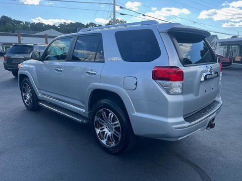 Used 2011 Toyota 4Runner Limited image 3