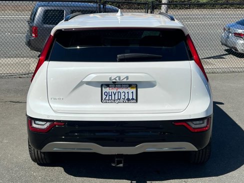 Used 2023 Kia Niro Wave image 6