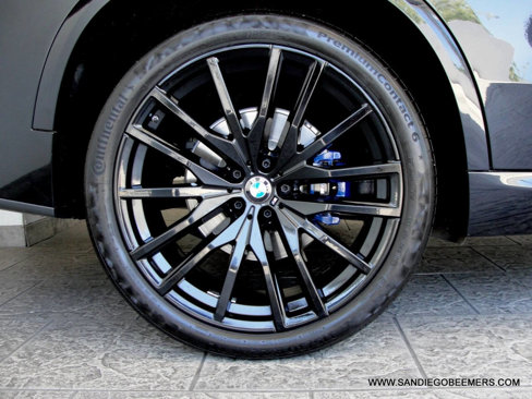 Used 2022 BMW X5 sDrive40i w/ M Sport Package image 12