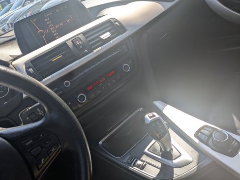 Used 2013 BMW 320i Sedan image 15