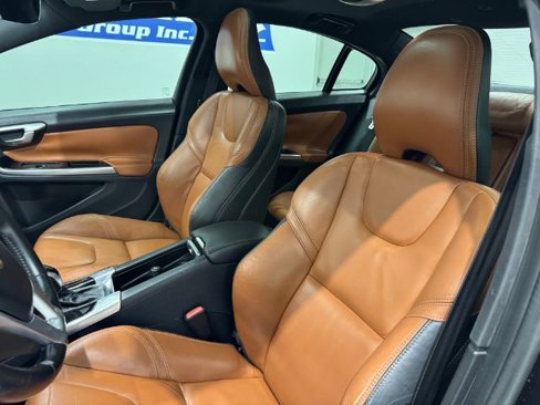 Used 2015 Volvo S60 T5 Premier image 11