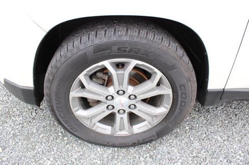 Used 2014 GMC Acadia SLT image 29