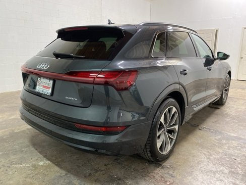Used 2021 Audi e-tron Premium w/ Black Optic Package image 6