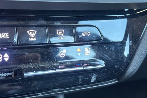 Used 2022 Chevrolet Bolt EUV Premier w/ Sun & Sound Package image 30