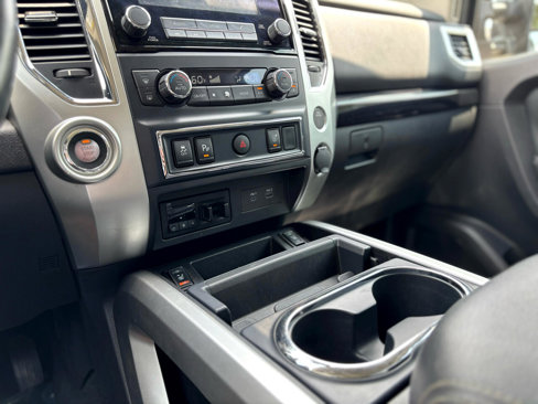 Used 2023 Nissan Titan SV w/ SV Utility Package image 17