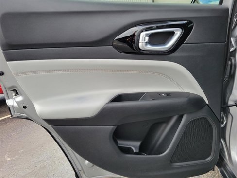 Used 2022 Jeep Compass Limited image 29