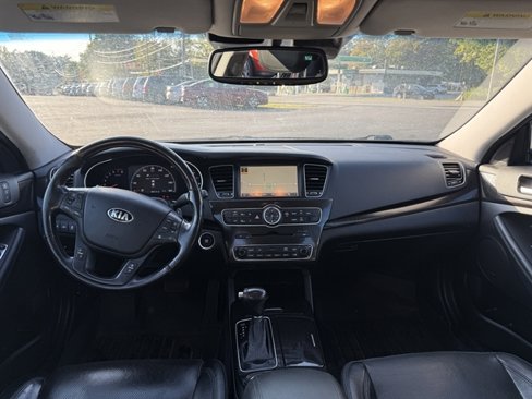 Used 2015 Kia Cadenza Premium w/ Technology Package image 41