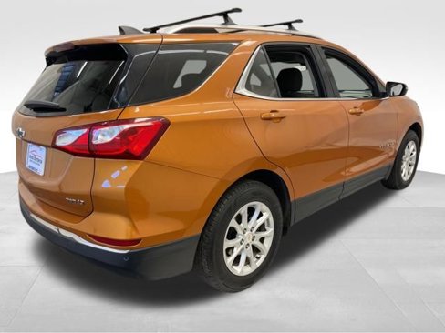 Used 2018 Chevrolet Equinox LT w/ Sun & Infotainment Package image 7
