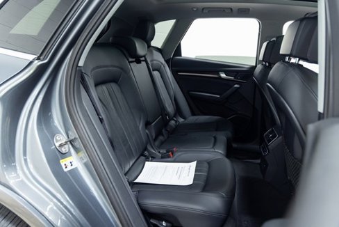 Used 2018 Audi Q5 2.0T Premium Plus w/ Premium Plus Package image 27