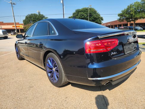 Used 2012 Audi A8 L 4.2 image 3