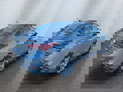 Used 2021 Hyundai Accent SE w/ Cargo Package image 5