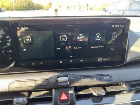 New 2025 Kia K4 EX image 13