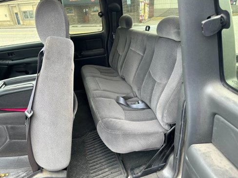 Used 2004 GMC Sierra 1500 SLE w/ Light Duty Power Package image 15