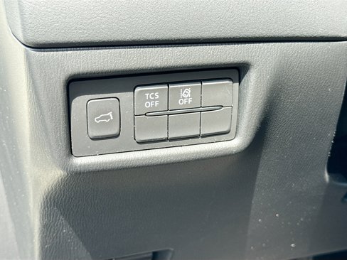 Used 2018 MAZDA CX-5 Touring w/ Preferred Equipment Package image 10