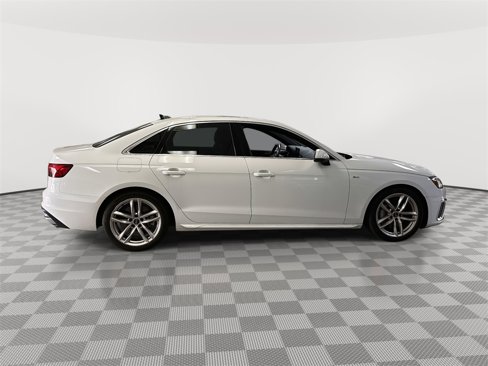 Used 2022 Audi A4 2.0T Premium Plus w/ Premium Plus Package image 2
