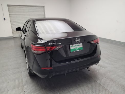 Used 2024 Nissan Sentra S image 6
