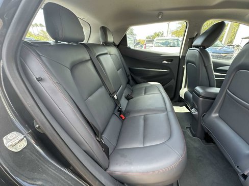 Used 2020 Chevrolet Bolt Premier w/ Infotainment Package image 18