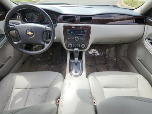 Used 2014 Chevrolet Impala LTZ image 14
