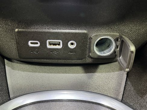 Used 2024 Chevrolet Malibu LT image 19