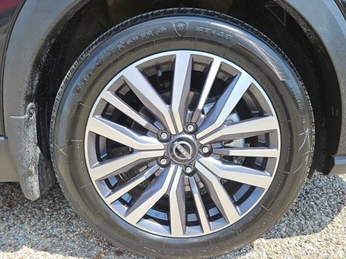 Certified 2023 Nissan Kicks SR image 32