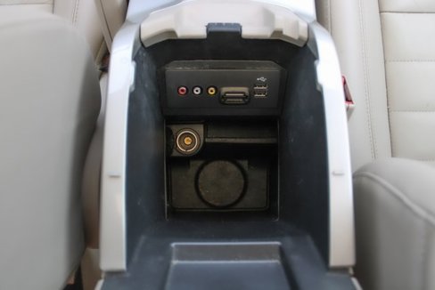 Used 2013 Ford C-MAX SEL image 18