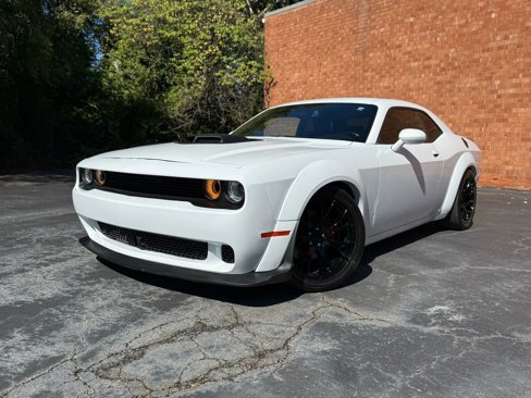 Used 2017 Dodge Challenger R/T Scat Pack image 5