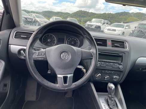 Used 2014 Volkswagen Jetta SE image 13