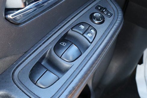 Used 2021 Nissan Versa SV image 16