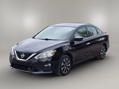 Used 2018 Nissan Sentra SV image 1