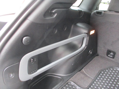 Used 2015 Jeep Cherokee Latitude w/ Comfort/Convenience Group image 21