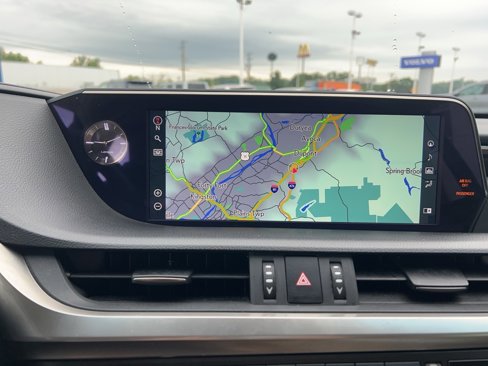 Used 2020 Lexus ES 350 w/ Premium Package image 22