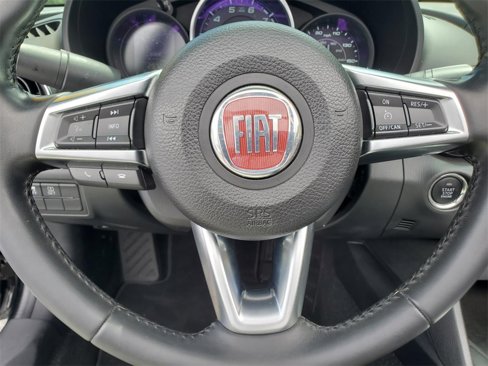 Used 2020 FIAT 124 Spider Classica w/ Technology Group image 17