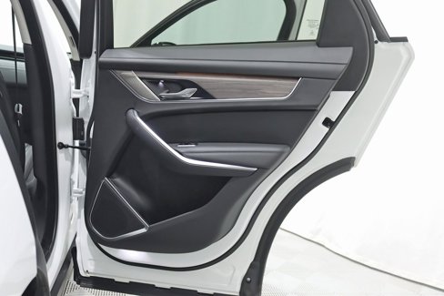 Used 2022 Jaguar F-PACE S image 33