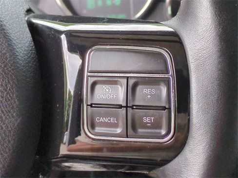 Used 2015 Jeep Wrangler Unlimited Sahara w/ Dual Top Group image 14