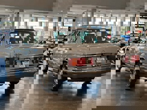 Used 1987 Mercedes-Benz 420 SEL image 4