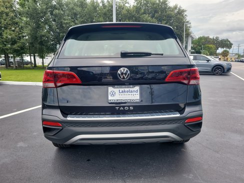 Used 2024 Volkswagen Taos S image 7