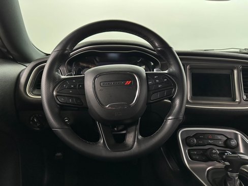 Certified 2022 Dodge Challenger GT w/ Blacktop Package image 9